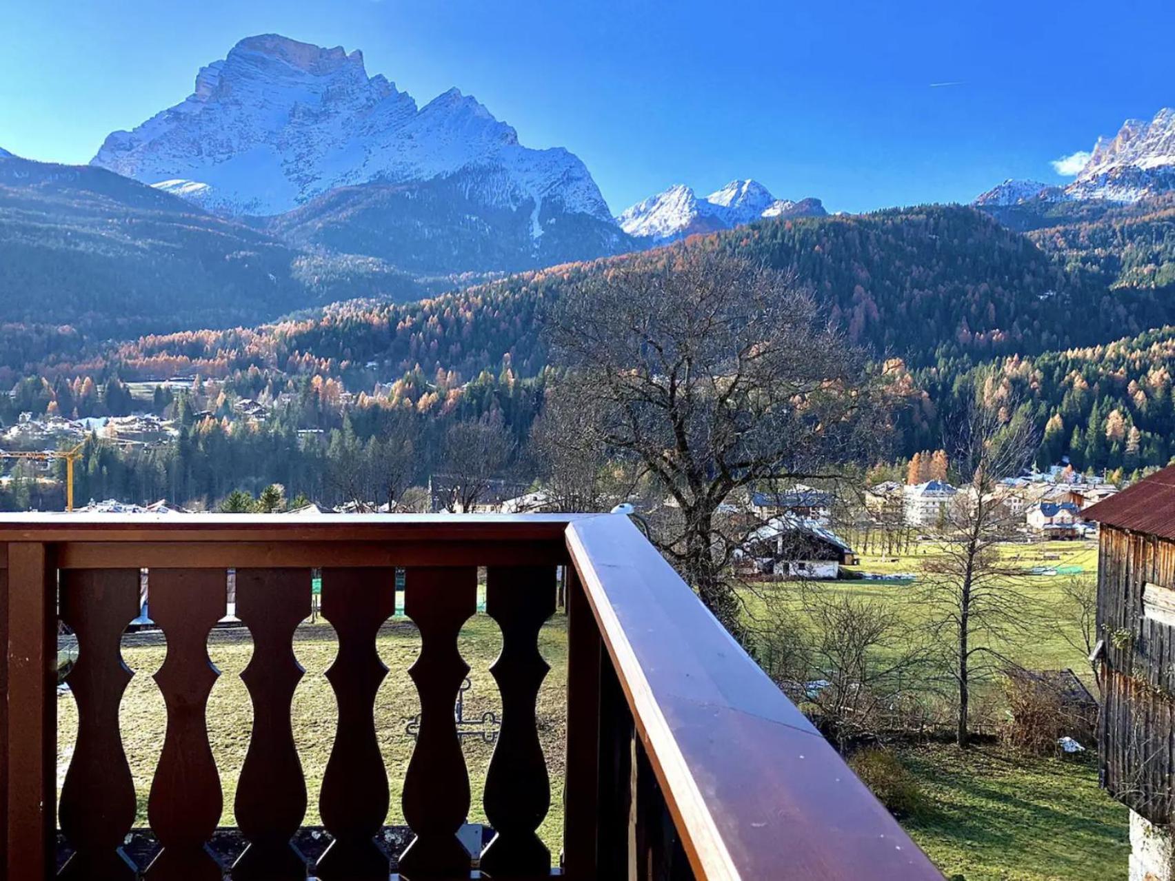Appartamento Ampezzano Con Ampia Balconata San Vito di Cadore Extérieur photo